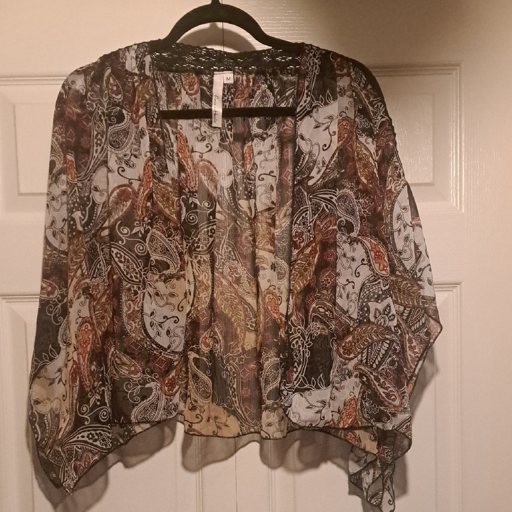 Paisley Sheer Kimono Cardigan Stylish for any occasion